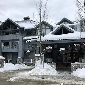 Siri At Glacier Whistler