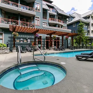 Apartment Alpenglow Suite: Village Mountain Retreat, Whistler